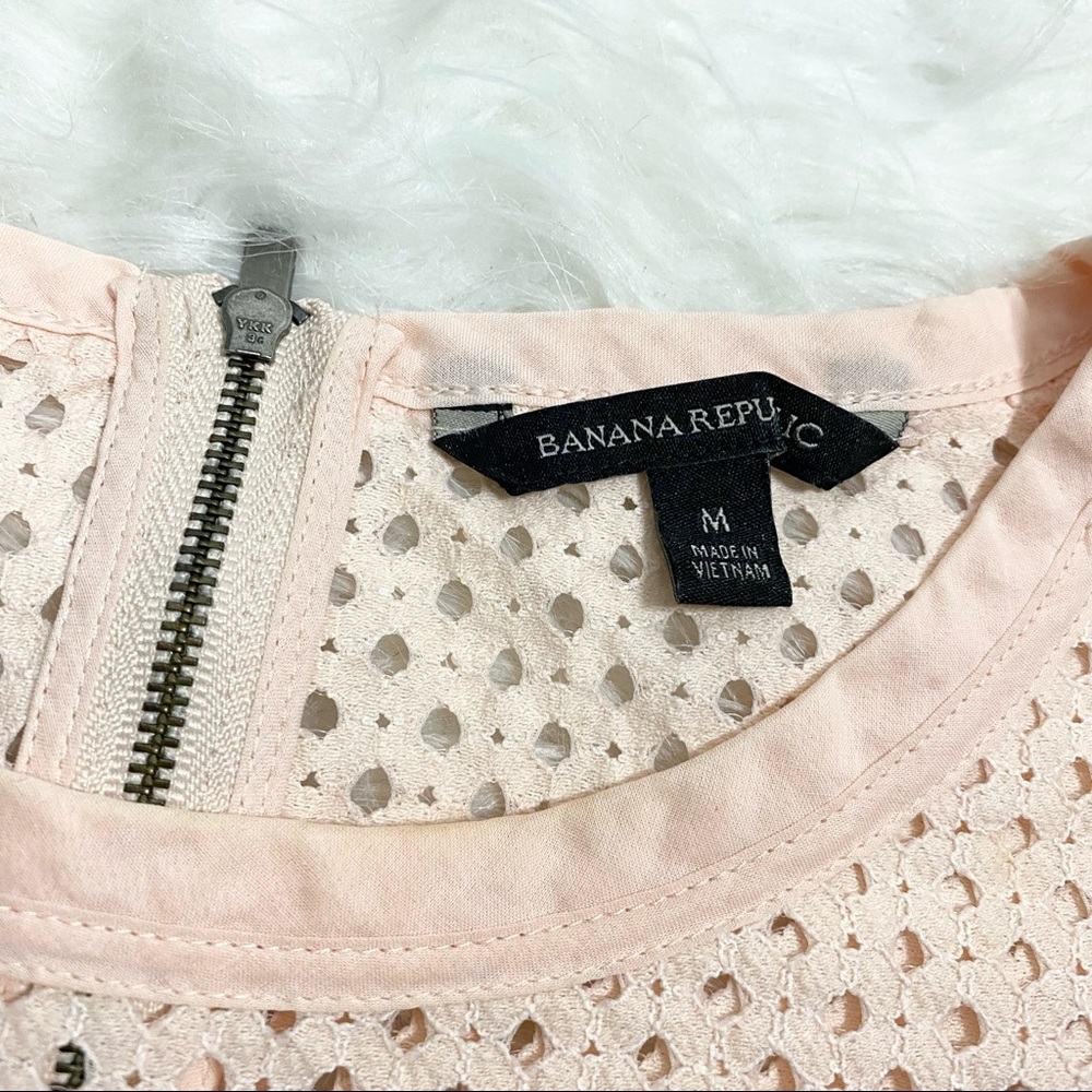 BANANA REPUBLIC Fishnet Blouse - Picture 4 of 7